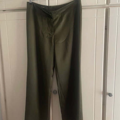 Escada silk pants dark green size 44 like new