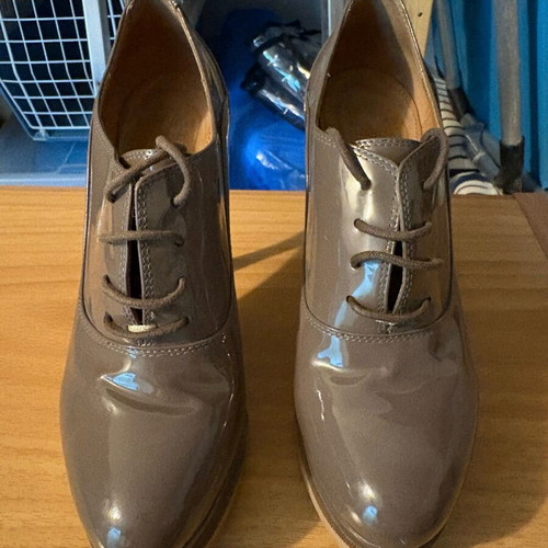 Leather boots used, size 38, grey and beige