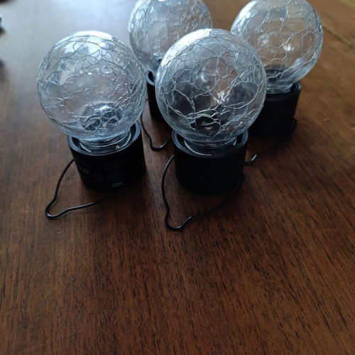 4 Hanging Solar Garden Lights with Cracked Glass Effect