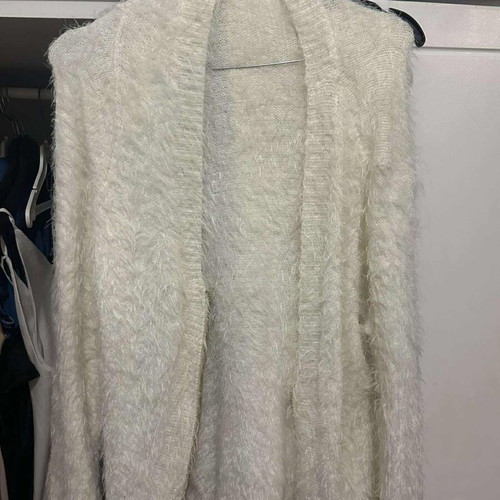 Esmara white knitted cardigan like new, cozy chic style