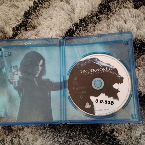 Underworld Awakening Blu-Ray 3D like new with Greek subtitles