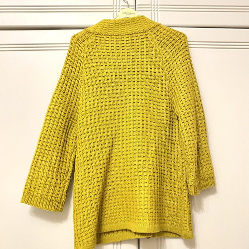 Pull&Bear wool mustard knit cardigan size M, like new