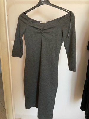 Zara dress grey like new, size 28