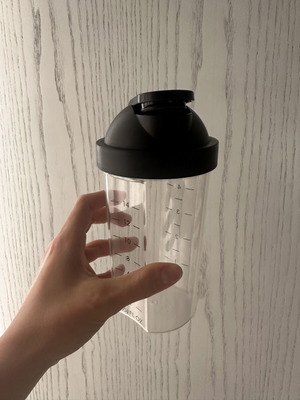 IKEA shaker like new for drinks