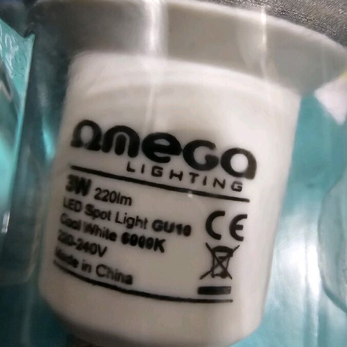 GU10 LED bulbs new, pack of 4