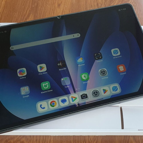 Xiaomi Redmi Pad 2 4G Tablet like new, 4GB RAM, 128GB storage