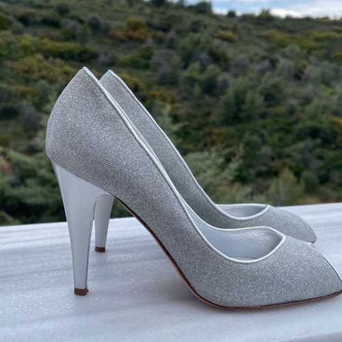 Mourtzi silver open-toe pumps like new, size 39