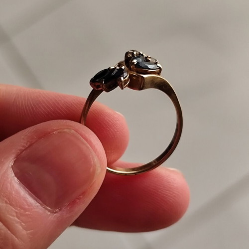 Gold 585/14K ring with multicolored stones, vintage style