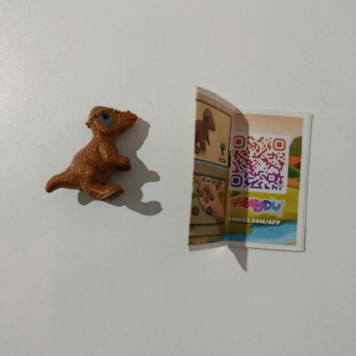 Kinder Joy Natoons figure new