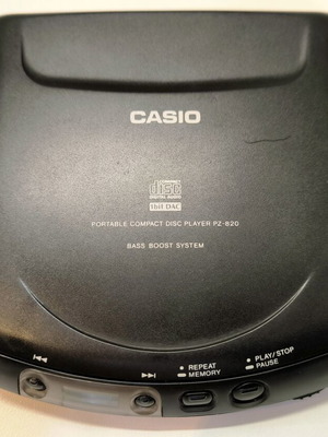 Casio PZ-820 Portable CD Player like new