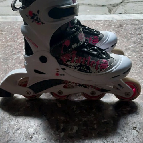 Athlopaidia roller skates like new, adjustable sizes 34-37
