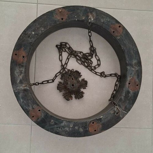 Wooden old 6-light ceiling chandelier used with relief decoration