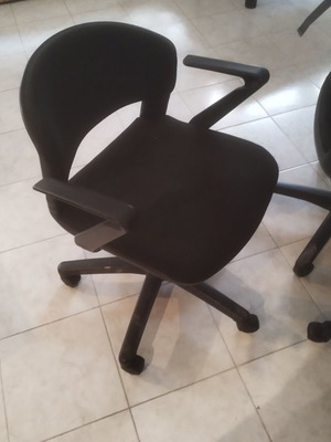 Office chairs like new, set of 2, black