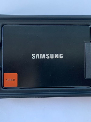 Samsung 830 Series 128GB SATA III SSD 2,5 ιντσών