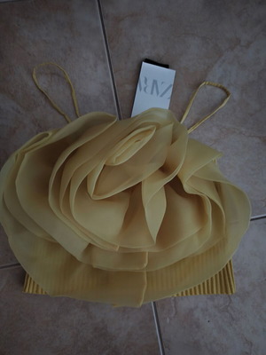 Zara crop top with tulle rose, yellow mustard, size S
