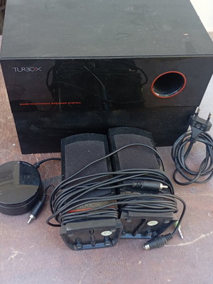 Turbo-X TURBOX D400 2.1 multimedia speakers used with remote
