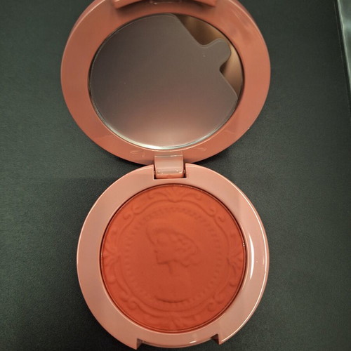 3D Vintage Blush new, embossed natural color