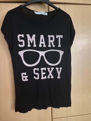 Casual short-sleeve t-shirt like new, multicolor, size M