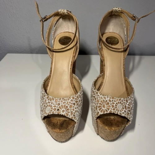 Exe platform sandals like new, lace design, cork style, size 39
