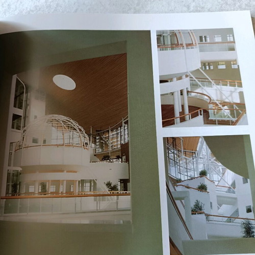Mies Van Der Rohe Pavilion book like new, English
