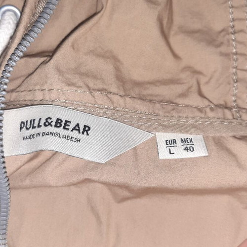 Pull & Bear Windbreaker Jacket size 40 beige like new