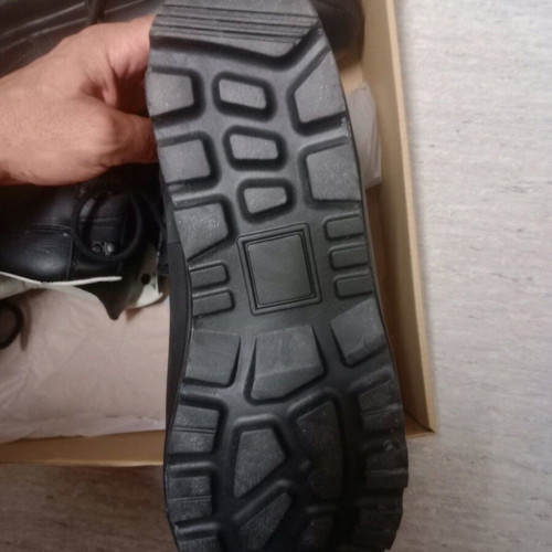 Mil-Tec hiking boots new, size 46, black leather