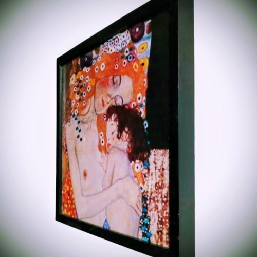 Set of 2 framed Klimt reproductions under glass like new