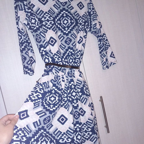 Dresses size S like new, pack of 12 pieces