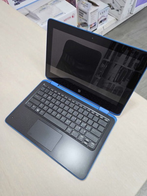 HP ProBook x360 11 G3 EE laptop like new, touchscreen, 4GB RAM, 128GB SSD