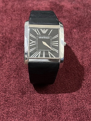 Emporio Armani AR2006 ανδρικό ρολόι σε πολύ καλή κατάσταση, μαύρο δερμάτινο λουράκι