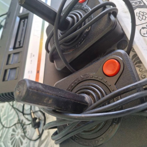 Atari 2600 Darth Vader console with 2 joysticks and 5 games