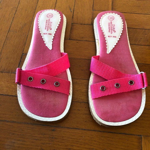 Zara vintage pink sandals size 36 used
