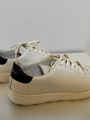 Geox leather sneakers like new, white, size 37