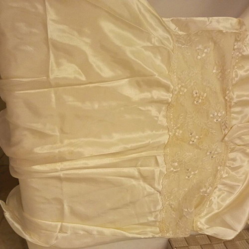 Bridal nightgowns like new, set of two, elegant satin and sexy