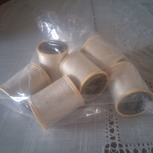 DMC Embroidery Thread 6 Spools Ecru Like New