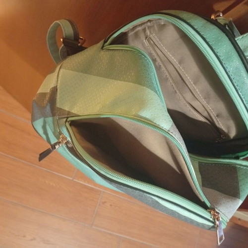Women’s backpack used green veraman