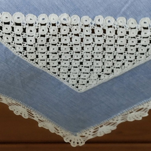 Handmade tablecloth with fabric and crocheted corners 72x72 cm like new