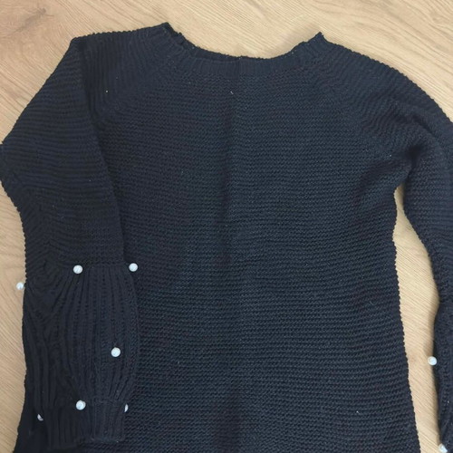 Women's black sweater with pearls like new, size M