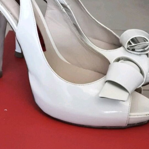 Apostolos Ioannou sandals used, white patent leather, size 37