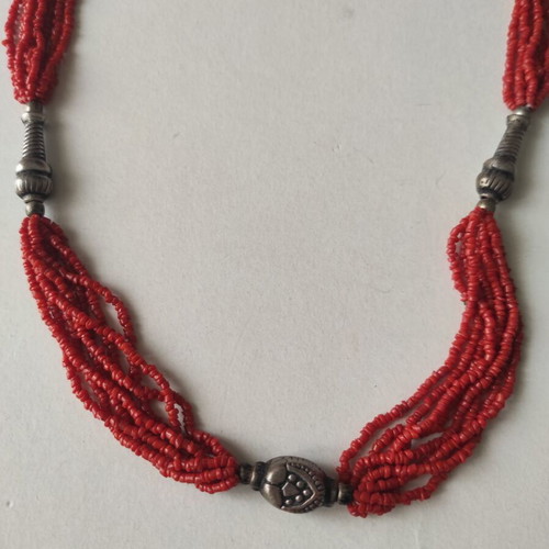 Coral Necklace 74cm like new