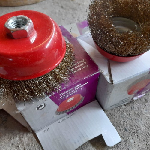 Large cup wire brushes, pack of 2, new