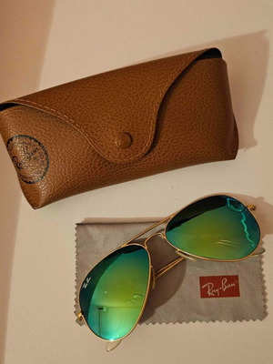 Γυαλιά ηλίου Ray-Ban Aviator σαν καινούργια, πράσινοι καθρέφτες, χρυσός σκελετός