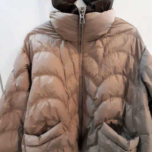 Beige jacket size M like new, light and warm