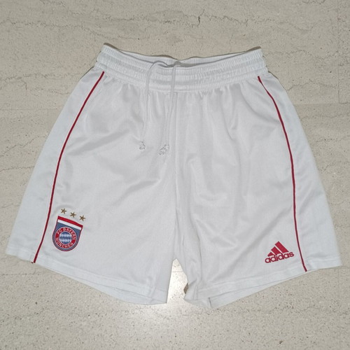 Bayern Munich Adidas Shorts 2005 Size M Like New