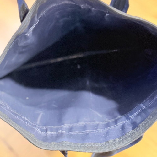 Blue hand bag new with zipper