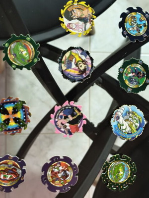 Spinners vintage used, missing central cross