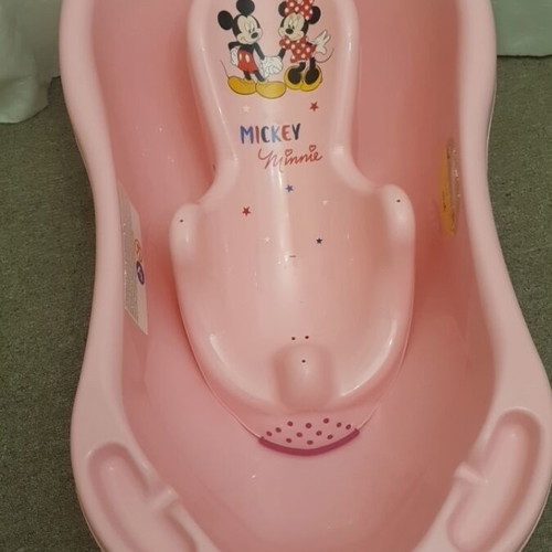 Baby bath for girl like new