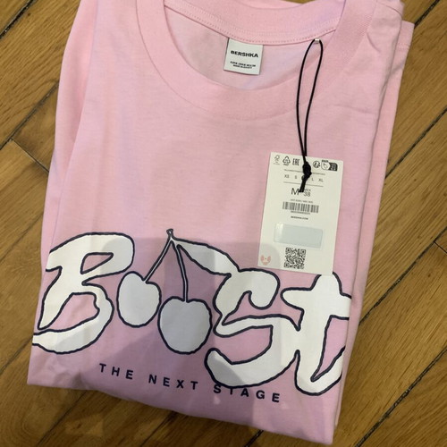 Bershka pink short-sleeve t-shirt new, size M