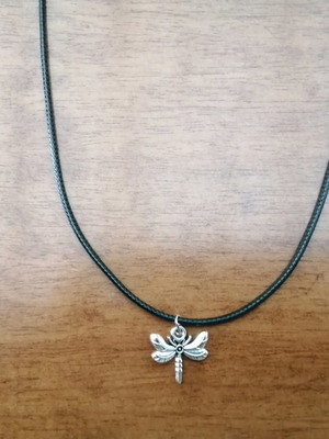 Leather pendant necklace new