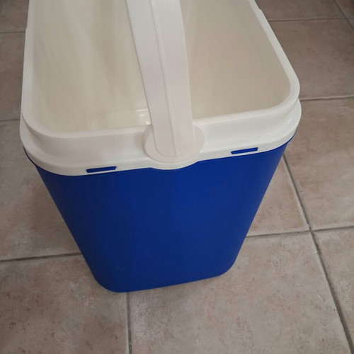 Portable Beach Cooler 36L new condition